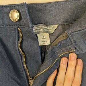 Navy Signature Slimming cropped pants
